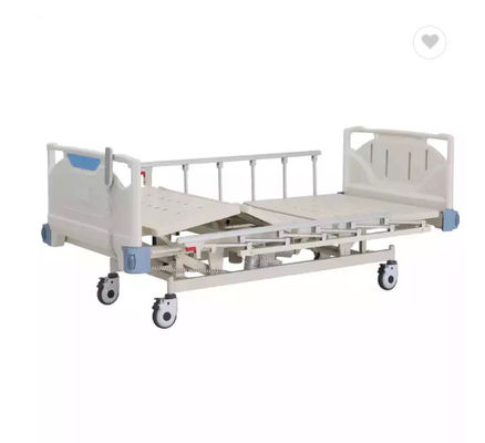 Letto di ospedale elettrico muoventesi con il letto di ospedale medico elettrico di funzioni delle ruote cinque
